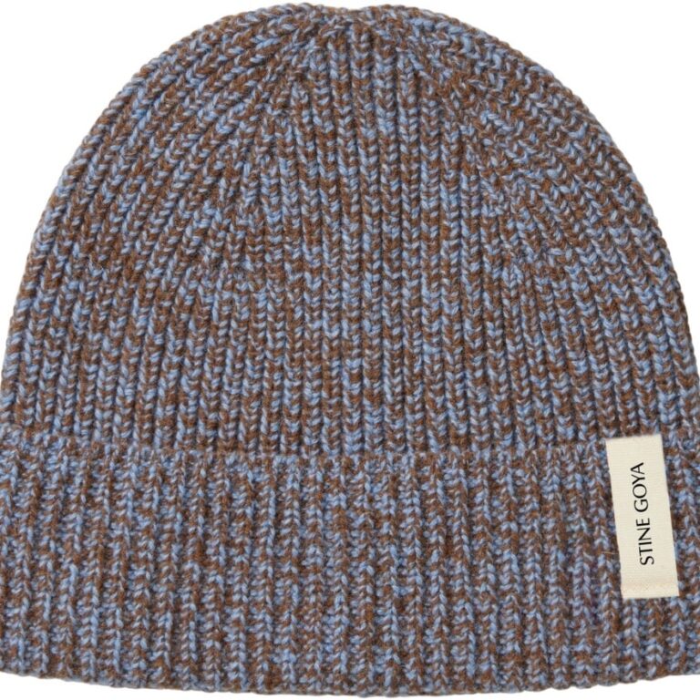 2469 Lambswool, Beanie