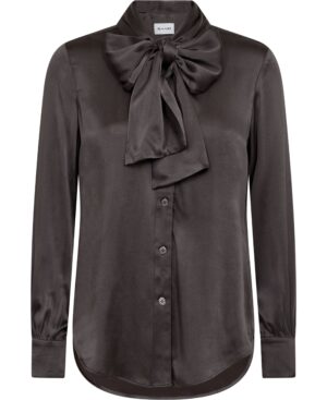 3176 Matt Latia N Bow