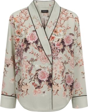 3599 Pre Angel Shawl Shirt