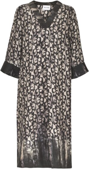 3604 Ambar Long