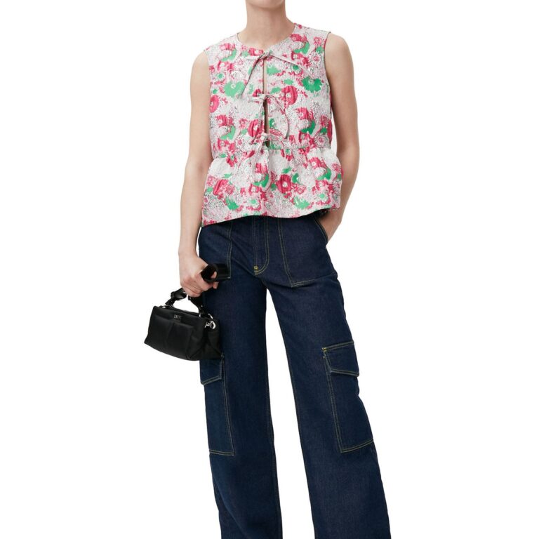 3D Jacquard Sleeveless Ribbon Blous