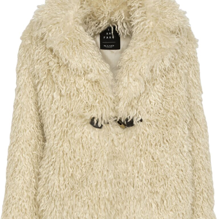 7484 Ruri Short Coat