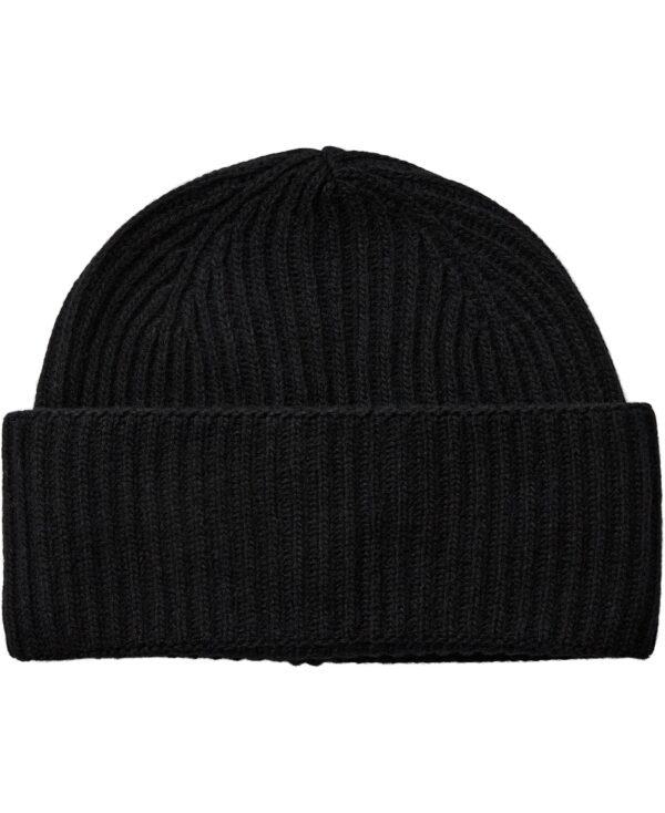 Beanie Carla W