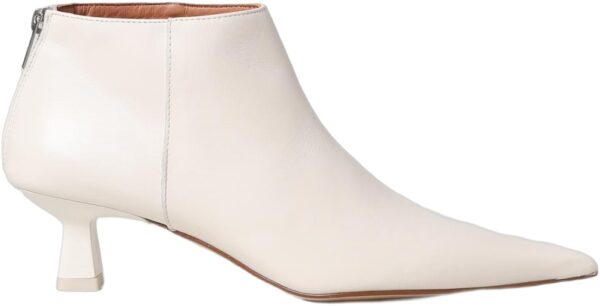 Soft Pointy Crop Boot