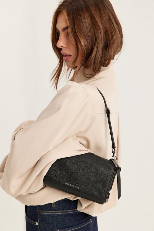 The Snapshot Shoulder