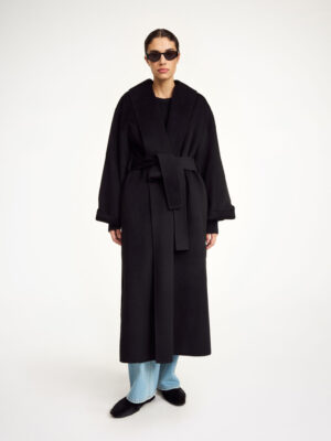 Trullem. Coat 100% Wool